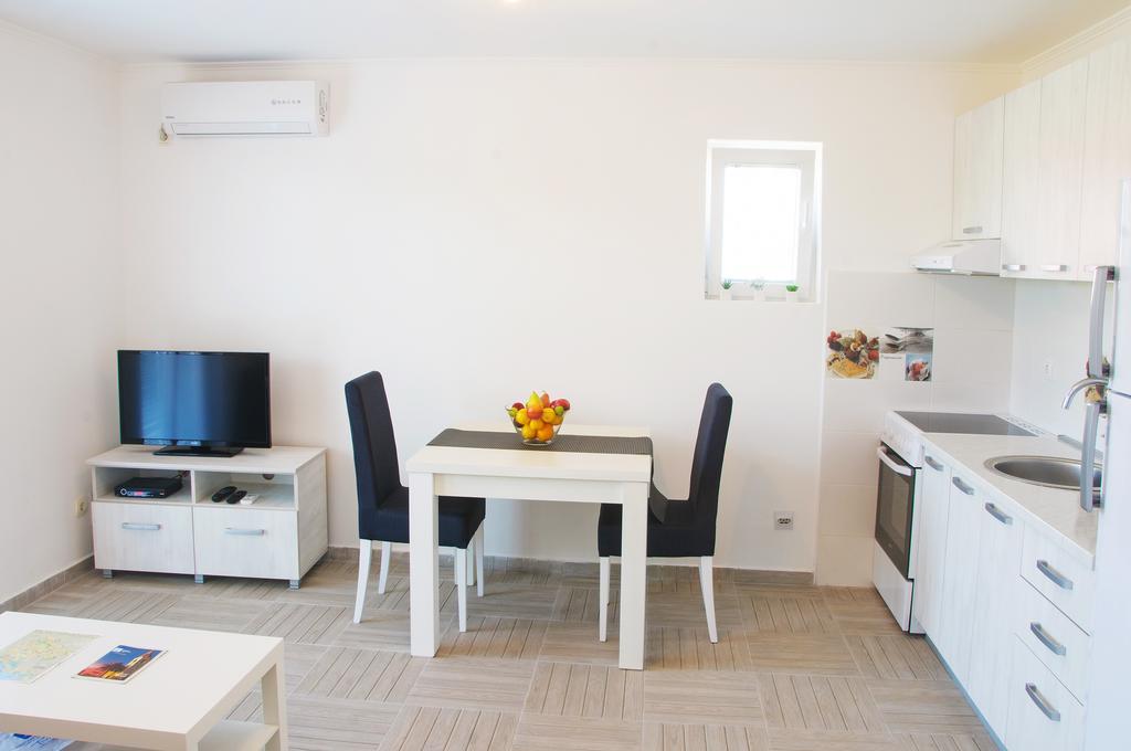 Apartmani Tivat Kaludjerovic Room photo