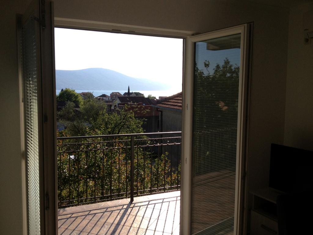 Apartmani Tivat Kaludjerovic Room photo